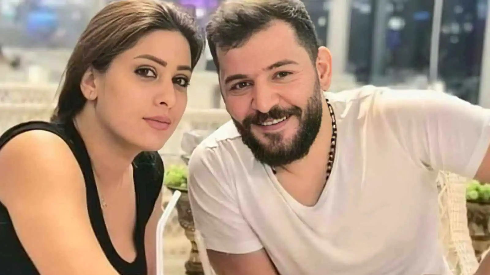 حسام جنيد وإمارات رزق يردان على شائعات طلاقهما