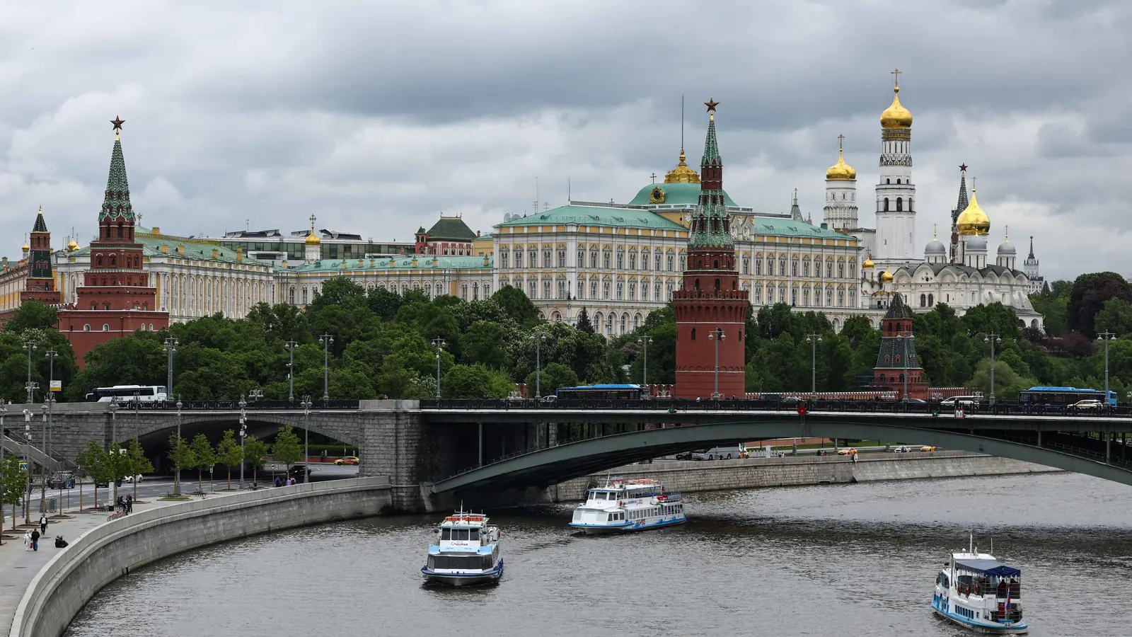 الكرملين يضع شرط السلام.. هل يتنازل الناتو عن "وعد بوخارست"؟