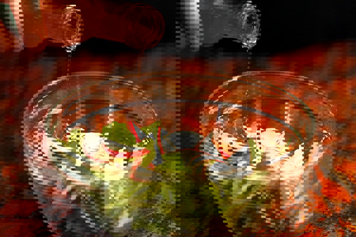 إنقاص الوزن وتحسين الكوليسترول.. فوائد مذهلة لخل التفاح