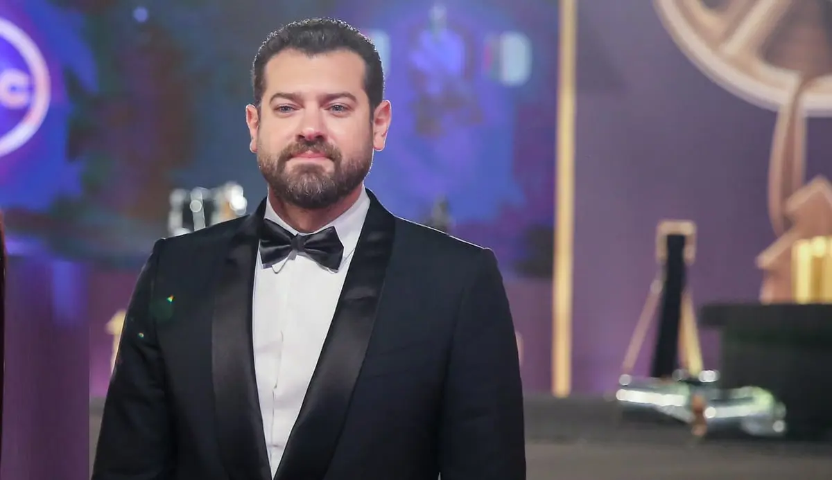 عمرو يوسف يكشف لـ"إرم نيوز" كواليس المشاهد الخطرة في فيلم "شقو"
