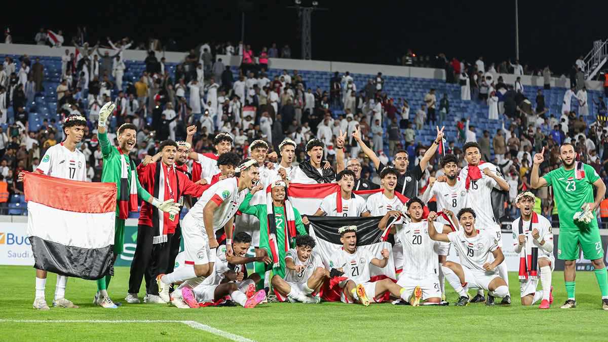 كم تبلغ مكافأة لاعبي اليمن بعد التأهل لمواجهة السعودية في نهائي خليجي الشباب؟