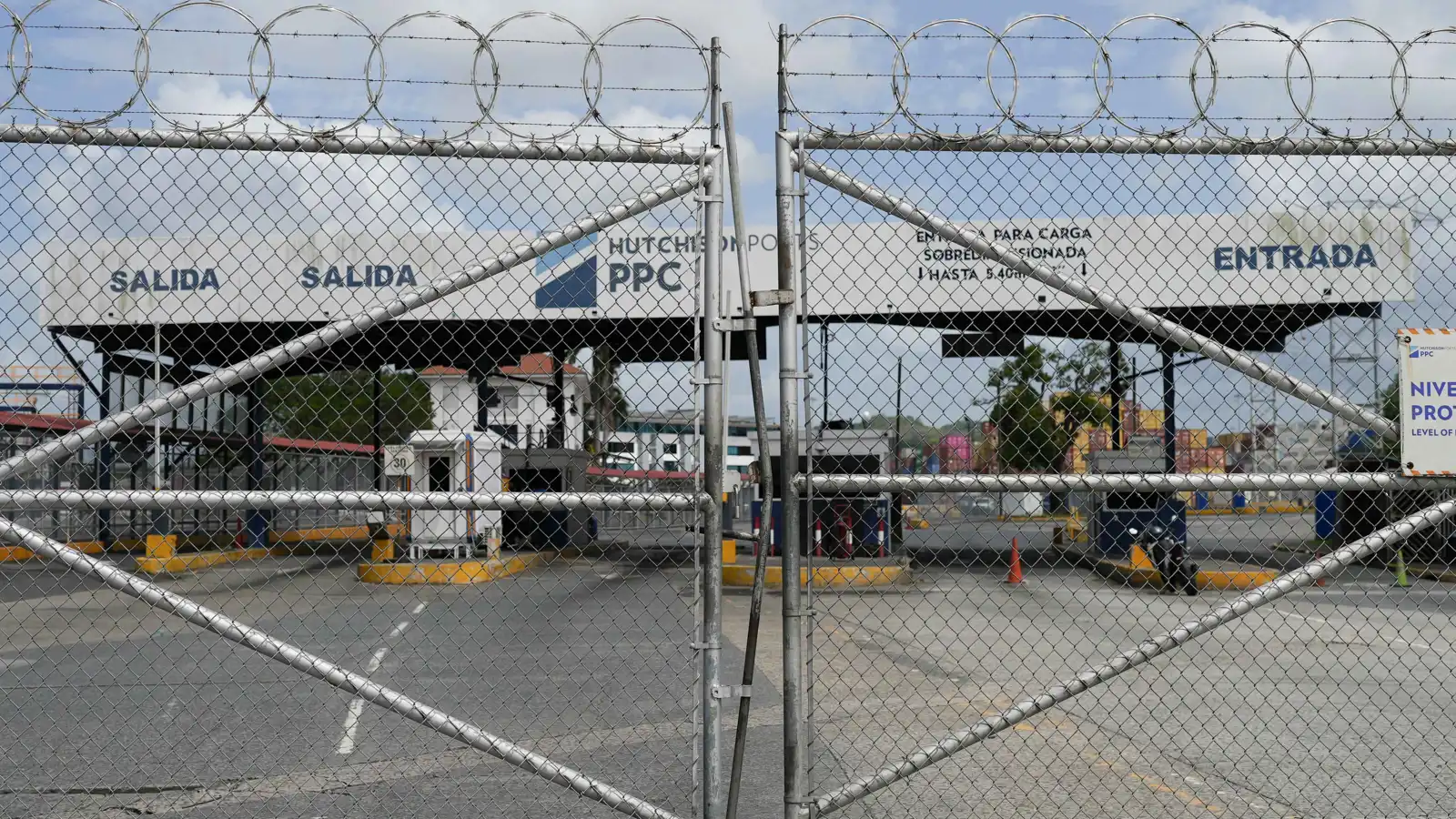 طرد الصين وإلغاء رسوم الكربون.. نصران استراتيجيان لترامب في بنما