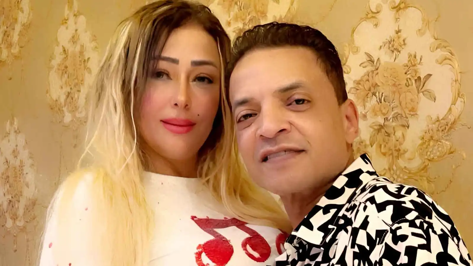 التحقيق مع طارق الشيخ بعد الاعتداء على زوجته بالضرب