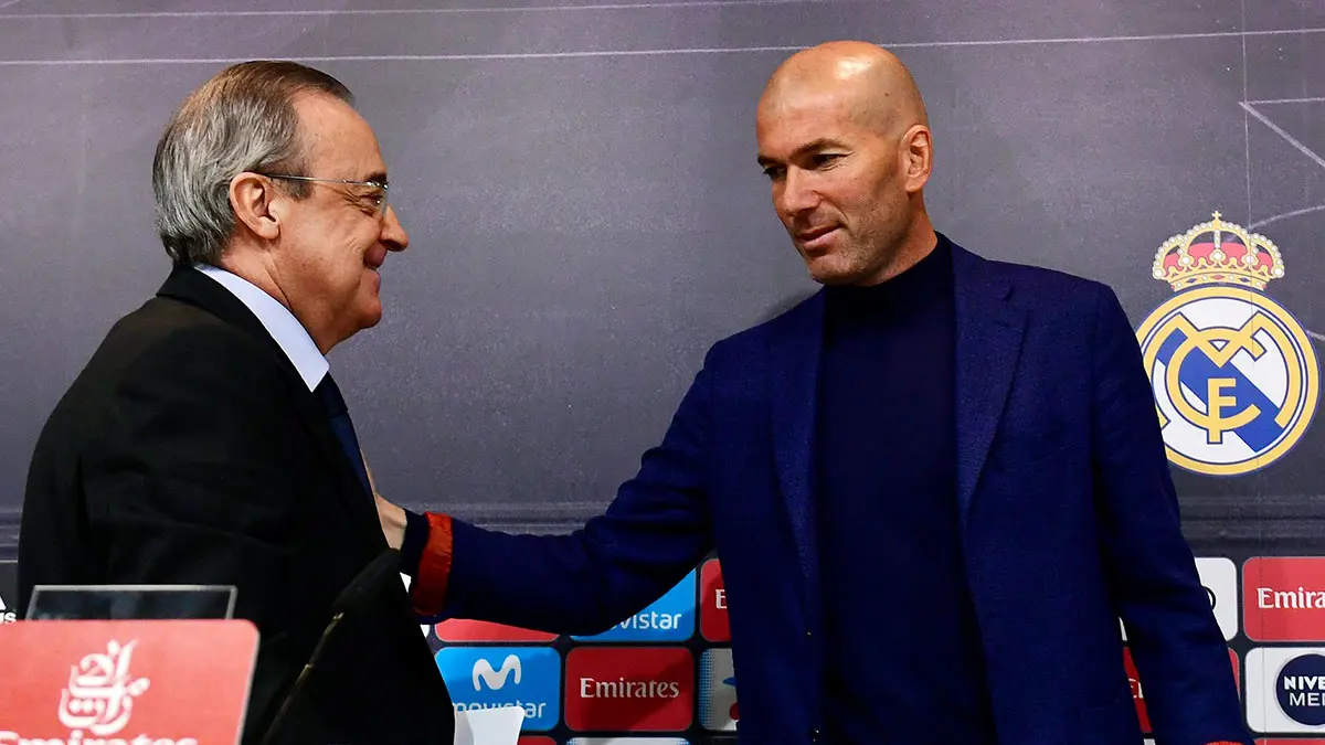 زيدان يتحدث عن.. تقارير مفاوضات يوفنتوس ومنتخب فرنسا.. وأزمة مساعد مدرب برشلونة