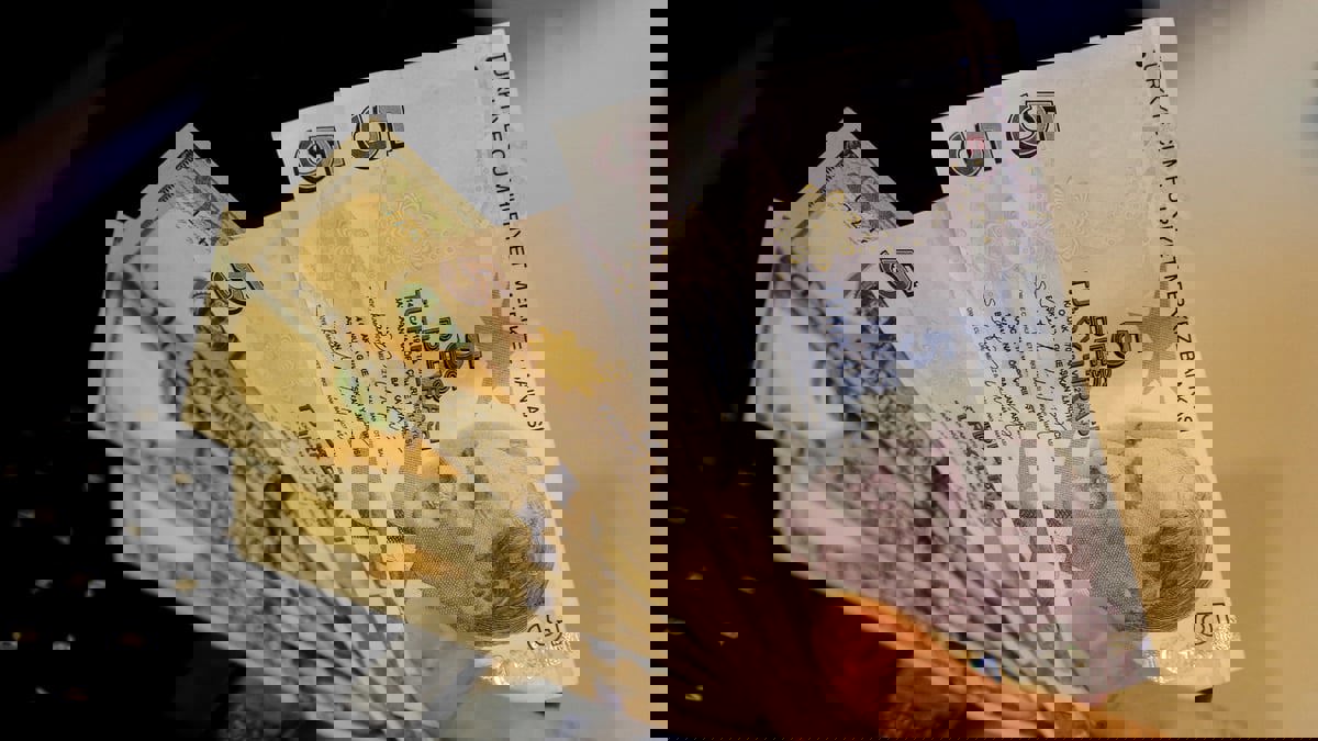 أزمة الليرة التركية تتخذ منعطفا سياسيا بعد تهديد بملاحقات قانونية‎‎