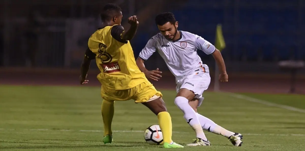 رسميًا..  عبدالله الأسطا يغادر نادي الشباب السعودي