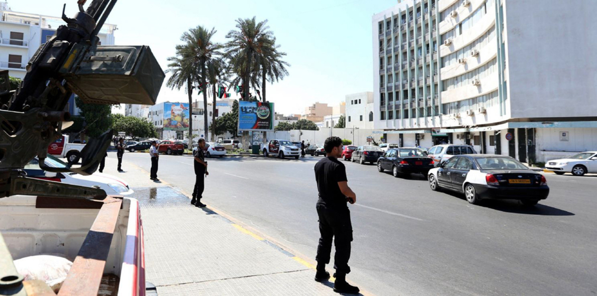 ليبيا.. مقتل شرطية وشاب برصاص مجهولين في طرابلس