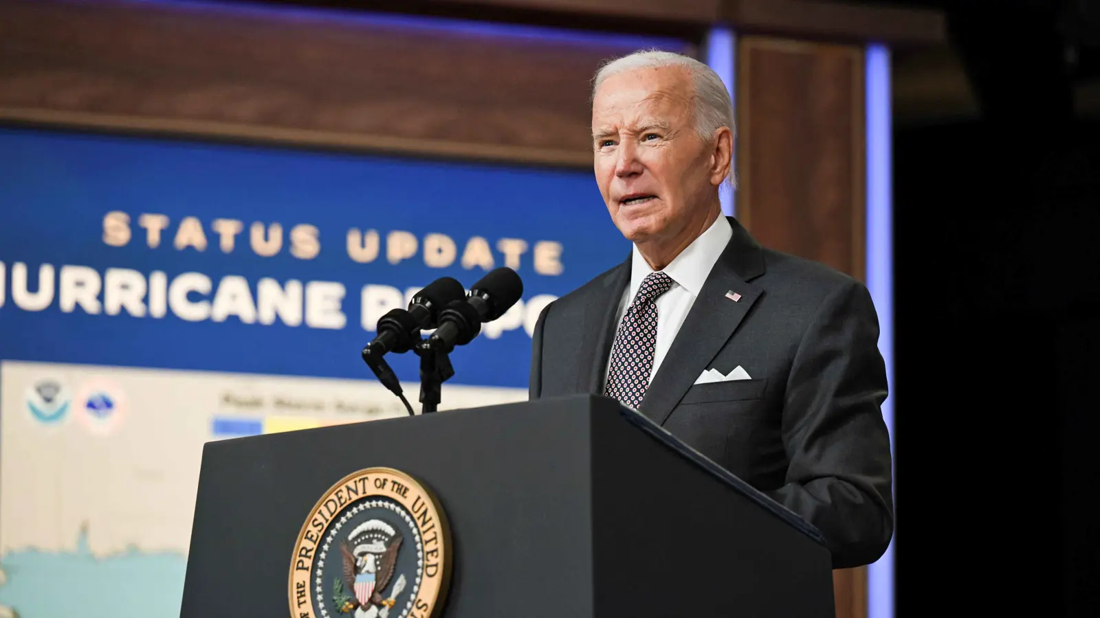 بايدن: طلبت من إسرائيل عدم استهداف القوات الأممية