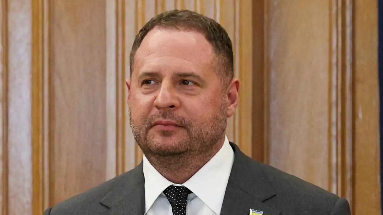 "عملية ميداس".. التحقيق الذي أوقع يرماك وفتح أخطر صراعات السلطة في كييف