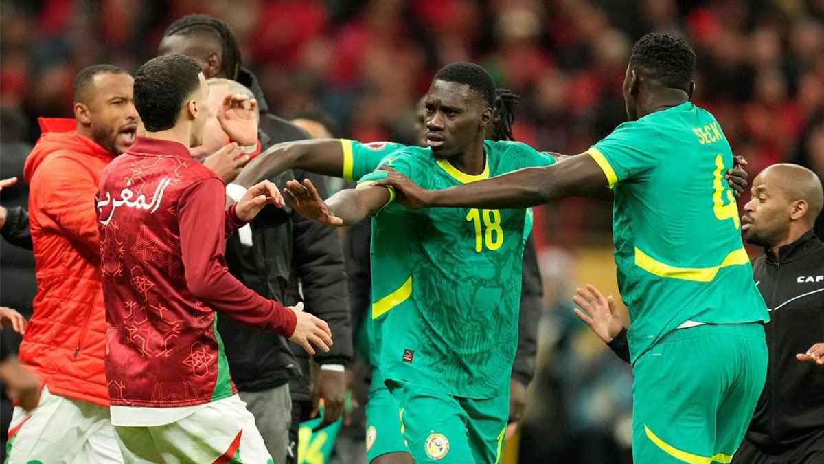 ستُسحب من السنغال.. كم تبلغ مكافأة منتخب المغرب بعد إعلانه بطلًا لكأس إفريقيا 