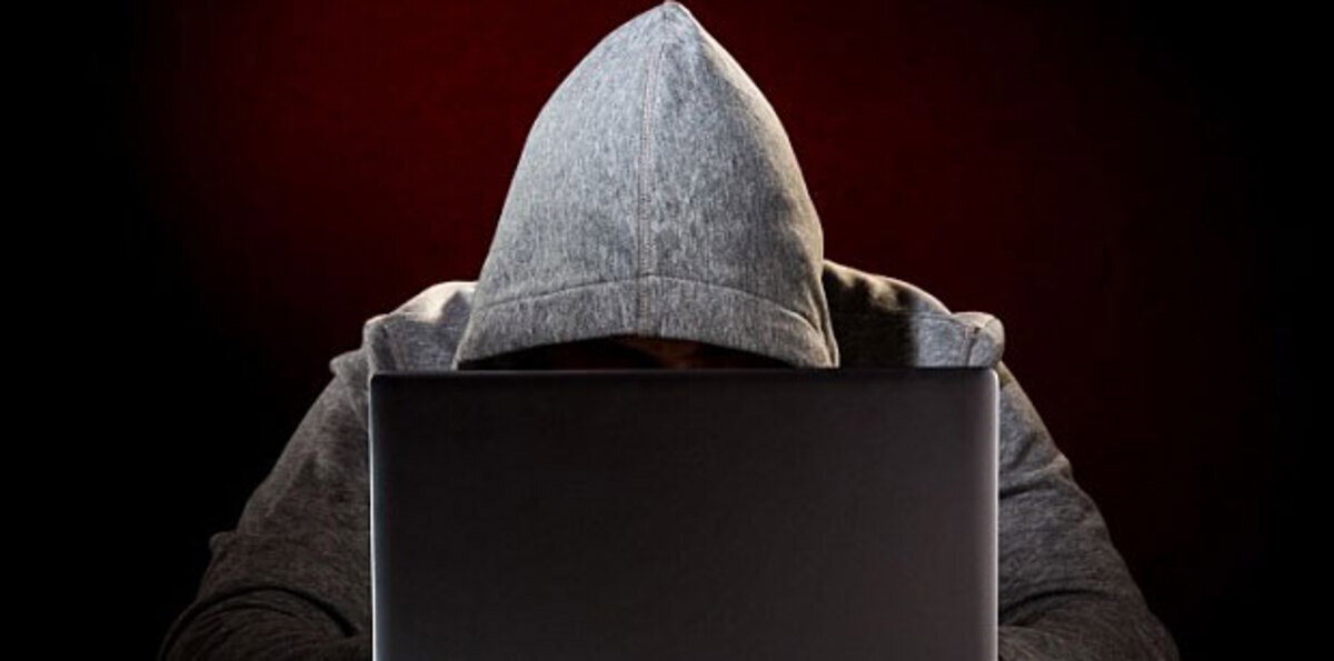 "قبلة الموت".. سلاح جديد بيد قراصنة الإنترنت‎ يحد من تشفير الاتصالات