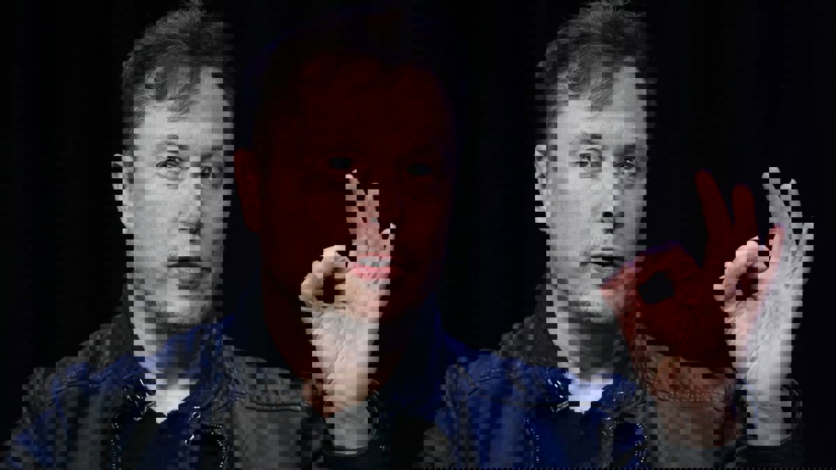 إيلون ماسك يفعّل شبكة "Starlink" الفضائية لتزويد أوكرانيا بالانترنت