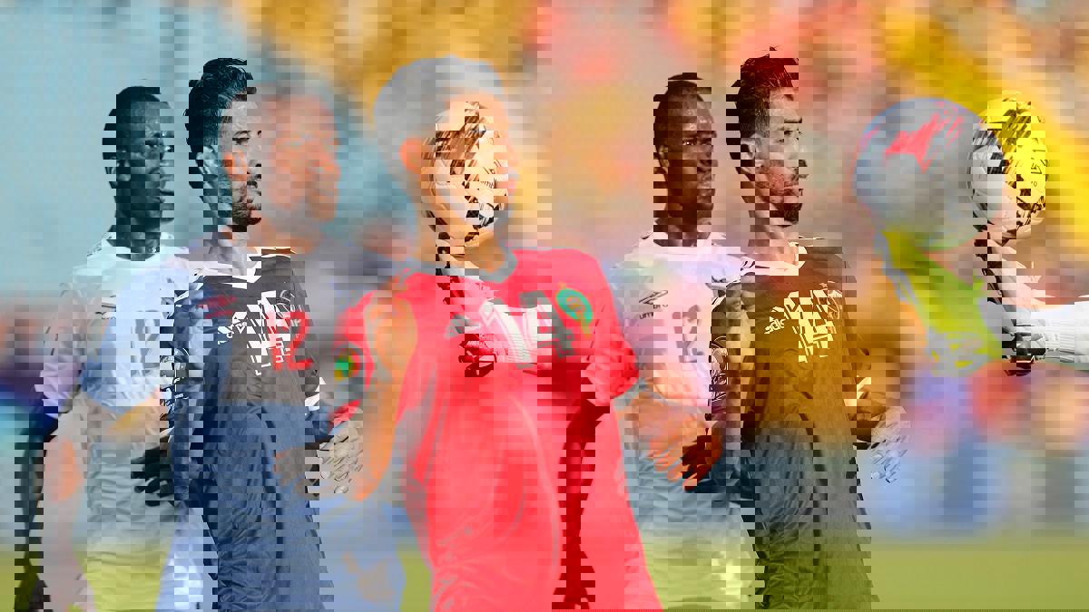 هيرفي رينارد يبرر تواضع مستوى منتخب المغرب ضد ناميبيا ومبارك بوصوفة يعد بالتحسن