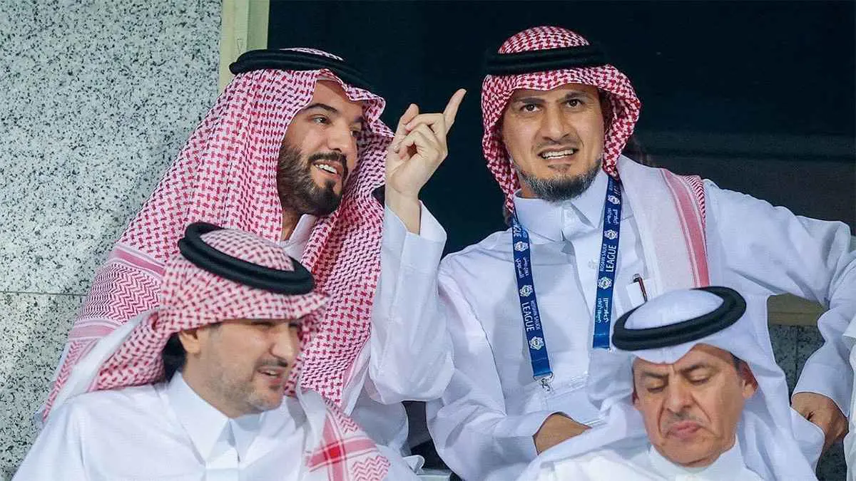 راحل جديد عن الهلال السعودي بعد فهد بن نافل