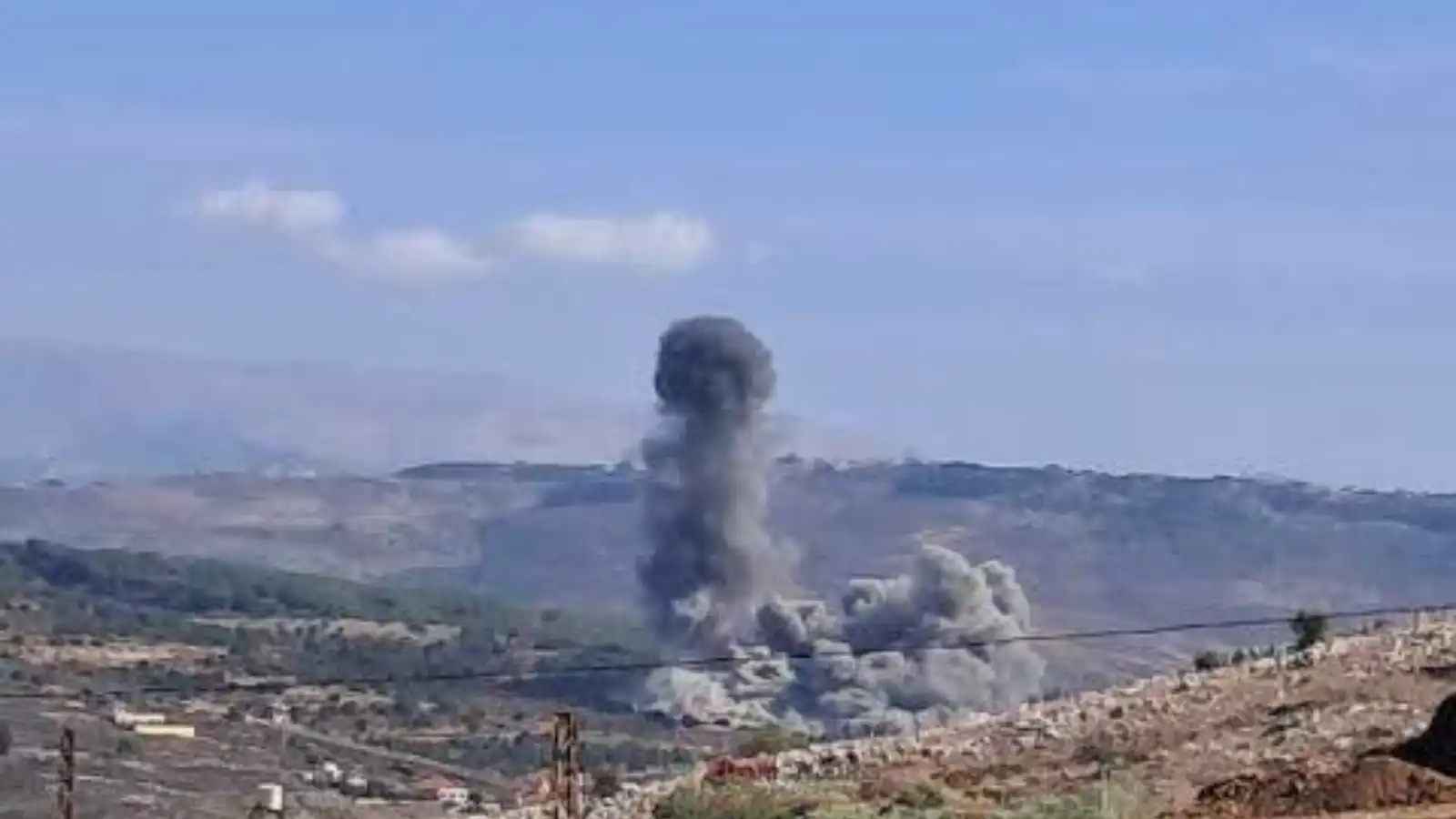 الجيش الإسرائيلي يأمر بإخلاء مبان في جنوب لبنان قبل توجيه ضربات