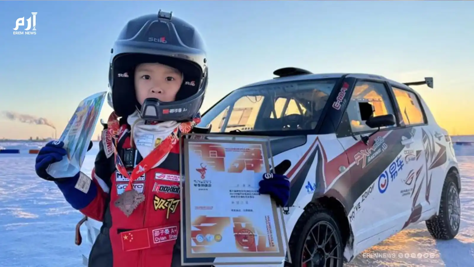 طفل يقود سيارات سباق قبل سن الثالثة (فيديو إرم)