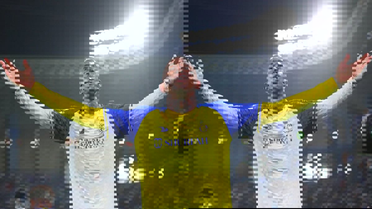 على رأسهم تاليسكا ورومارينيو.. أندية برازيلية تستهدف نجوم الهلال والنصر