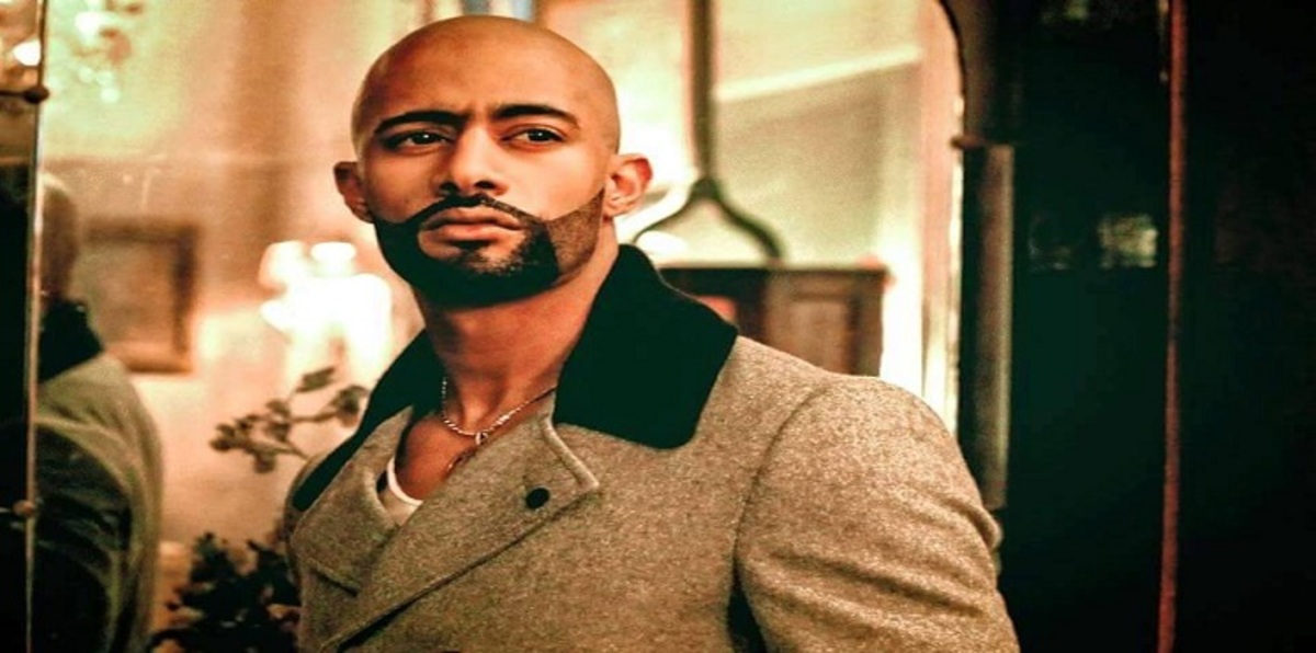 محمد عشوب: ذقن "الأسطورة" غير لائقة.. وشنبات "ولد فضة" مضحكة