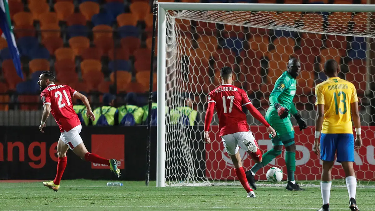 ثنائية علي معلول تقود الأهلي للفوز على صن داونز في دوري أبطال أفريقيا (فيديو)