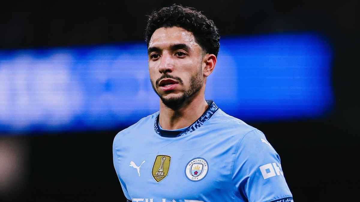 موقف مانشستر سيتي من بيع عمر مرموش 