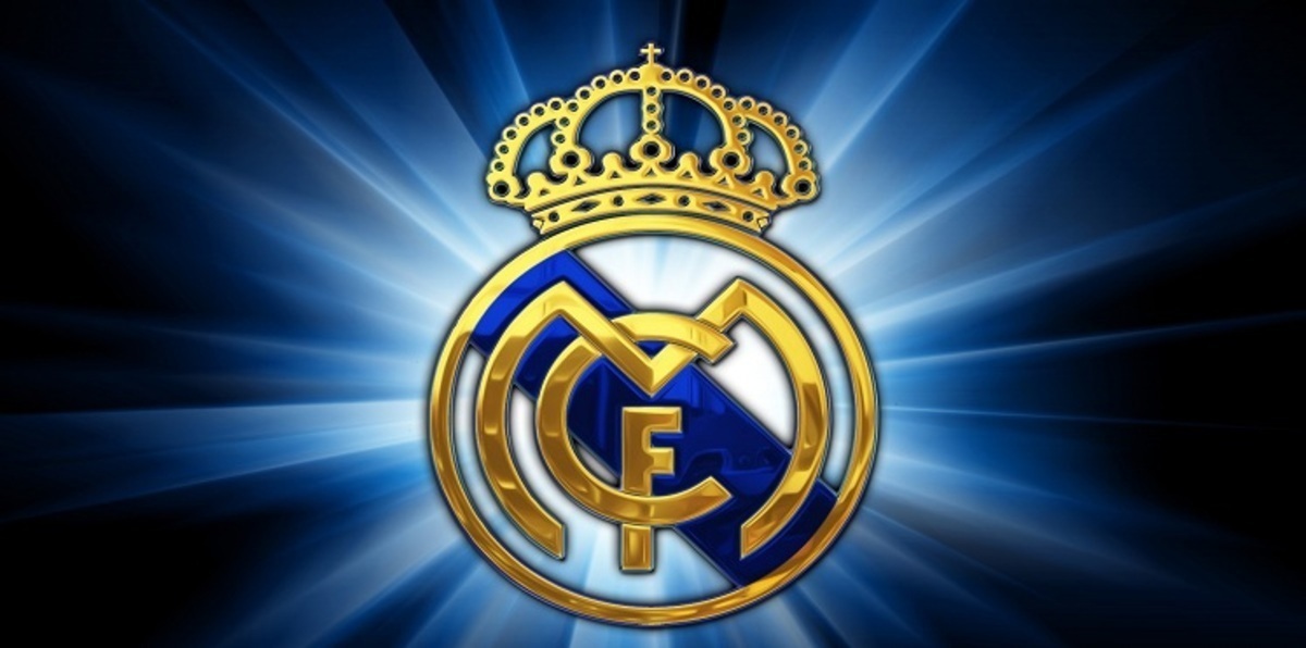 أديبايور لاعب ريال مدريد السابق يعلن إسلامه "صور وفيديو"