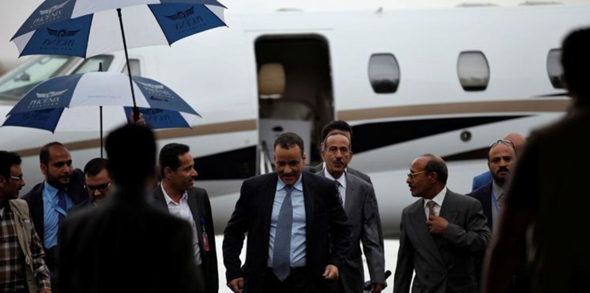 ولد الشيخ يزور سلطنة عُمان لإحياء مشاورات السلام اليمنية المتوقفة منذ نحو شهر