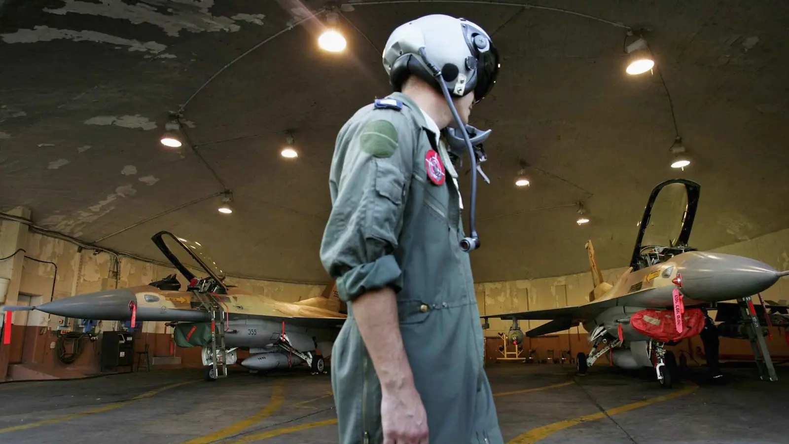 في "رامات ديفيد".. حادث أمني خطير والجيش الإسرائيلي يحقق (فيديو)