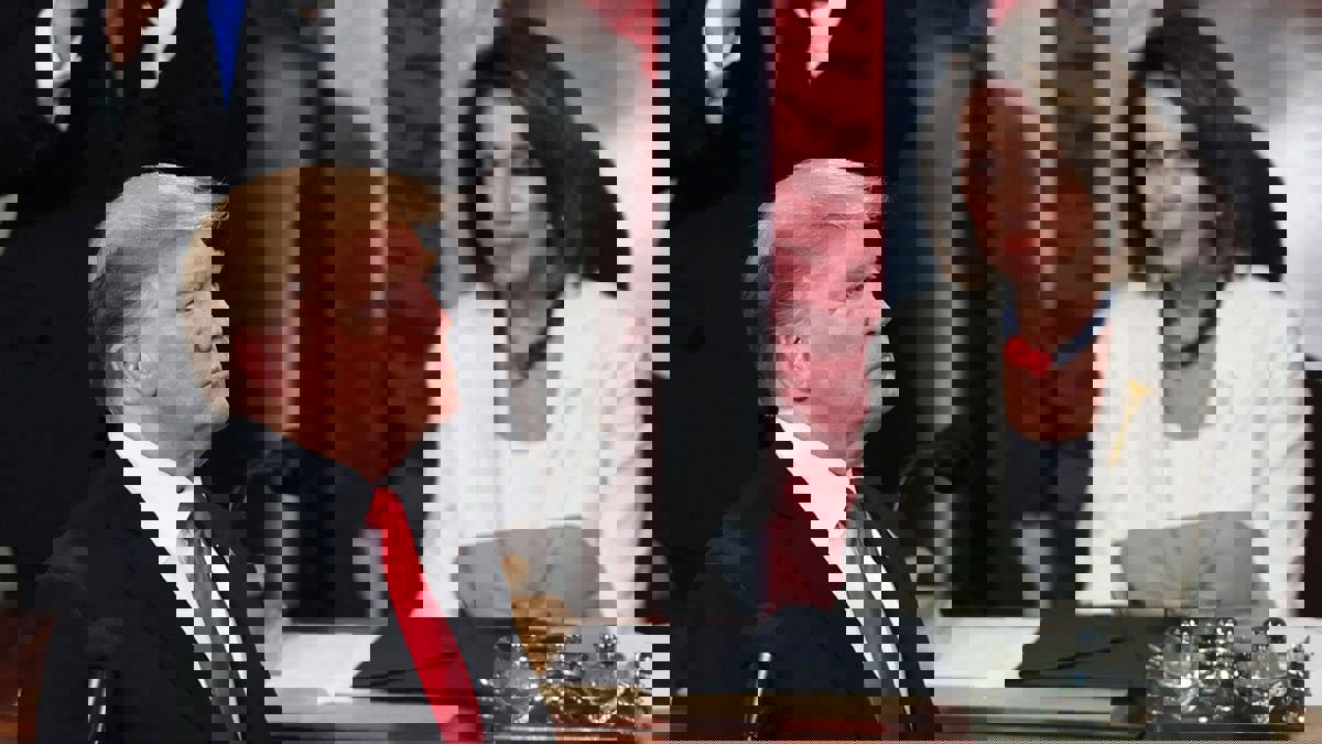 بيلوسي: ترامب ليس "رجلًا بما يكفي" للإدلاء بشهادته بشأن هجوم الكابيتول