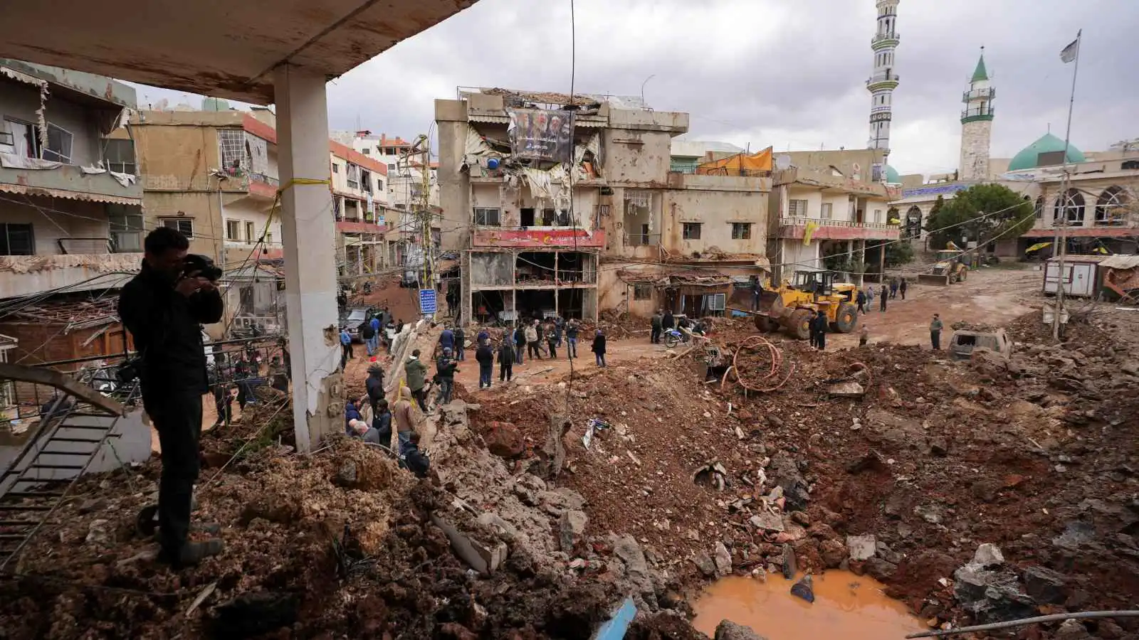 لبنان.. مقتل 3 عسكريين بقصف أثناء الإنزال الإسرائيلي في "النبي شيت"