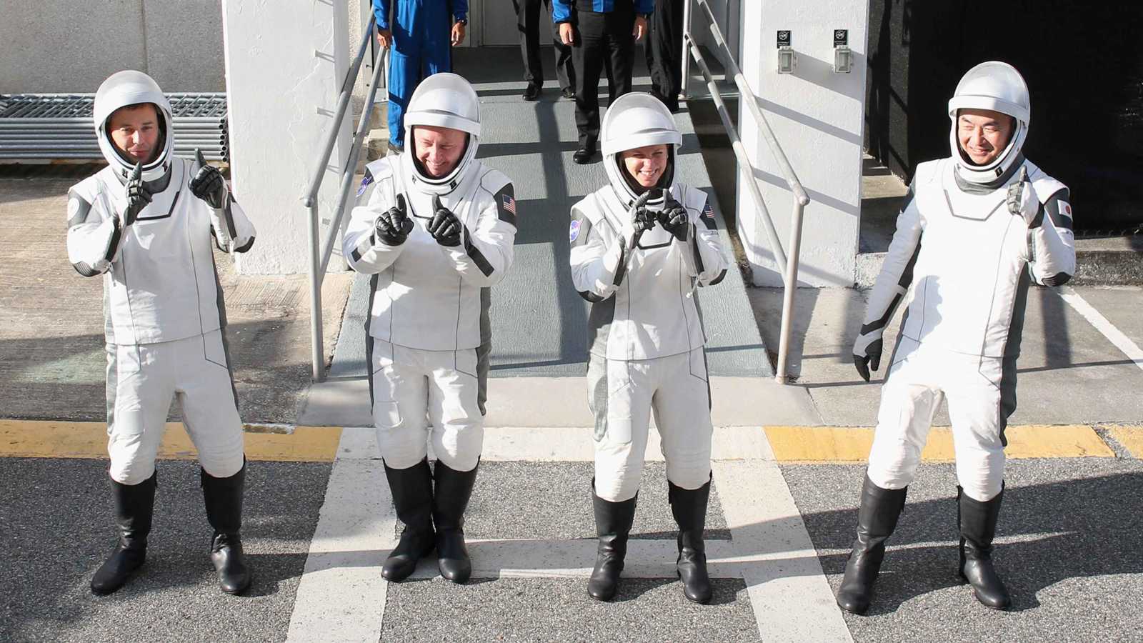 "ناسا" تقرر مع "سبيس إكس" إنهاء مهمة طاقم "كرو-11" مبكراً