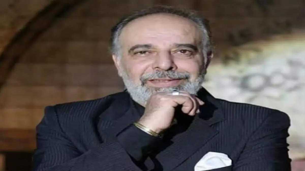 الفنان المصري ياسر صادق يدخل العناية المركزة