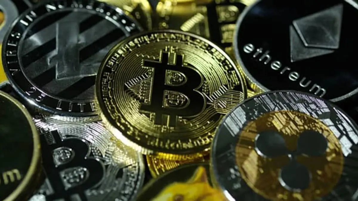 "نيويورك تايمز": سباق أمريكي محموم لضبط سوق العملات المشفرة