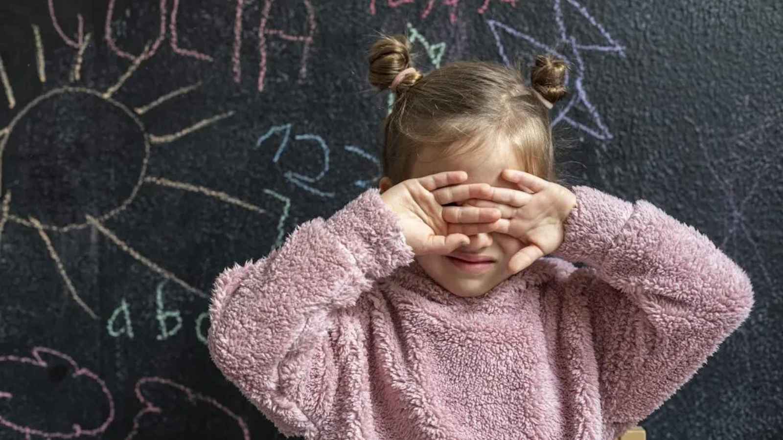 مصر.. ضرب "وحشي" لطفلة في حضانة (فيديو)