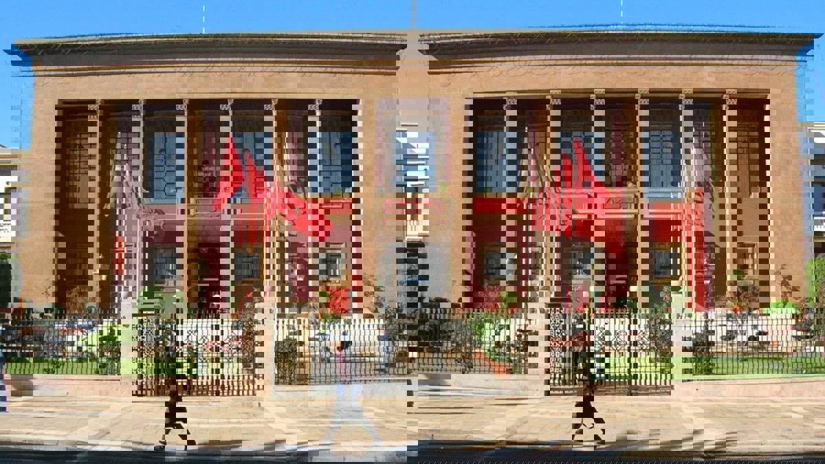 لصالح العربية والأمازيغية.. تزايد مطالب تحجيم "الفرنسية" في المغرب