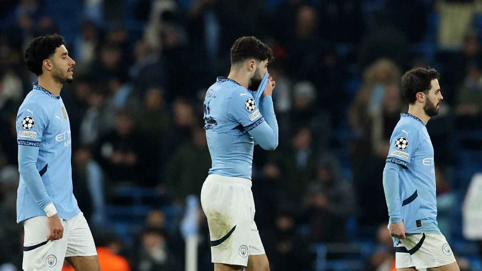 بعد البداية المخيبة.. 3 أساطير يطمئنون عمر مرموش