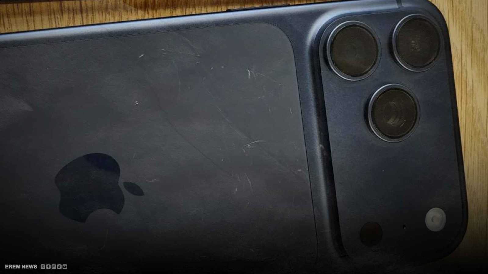 خدوش في آيفون 17