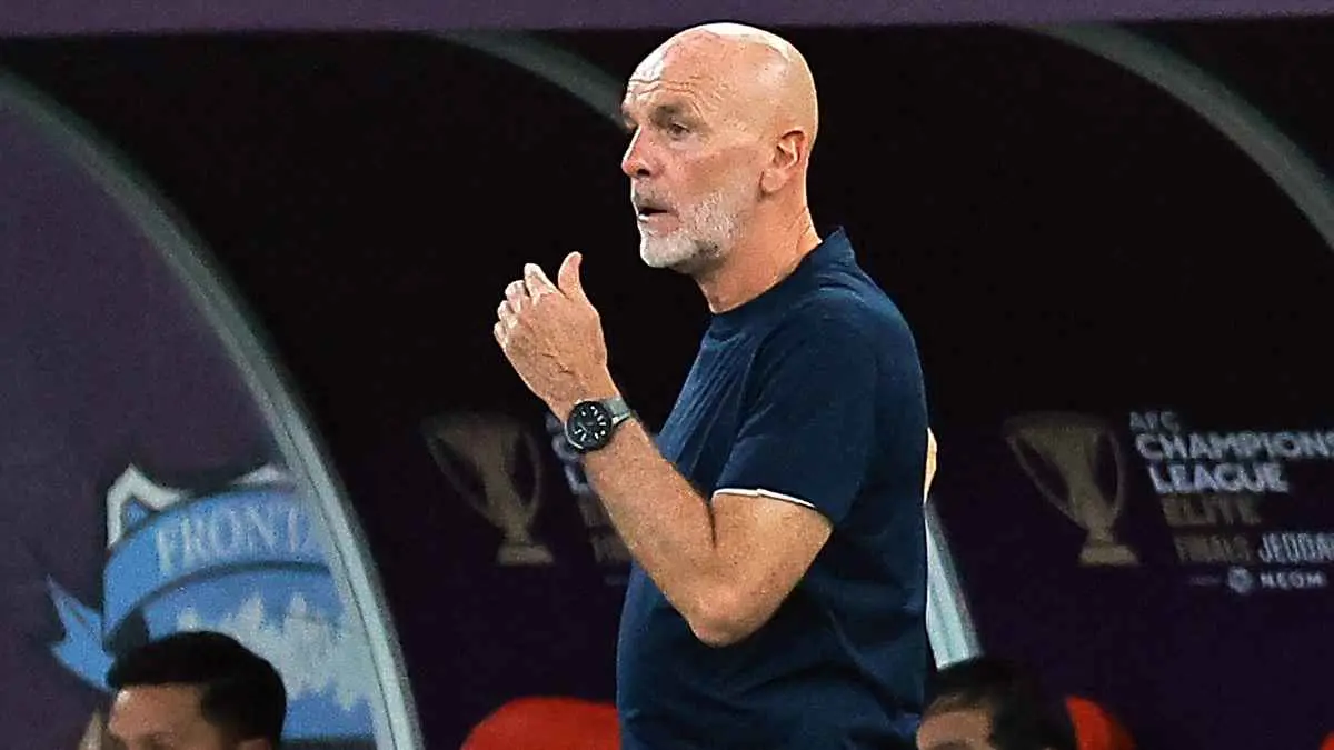 صحفي يصدم بيولي: لو أملك المال لدفعته للنصر وأقلتك