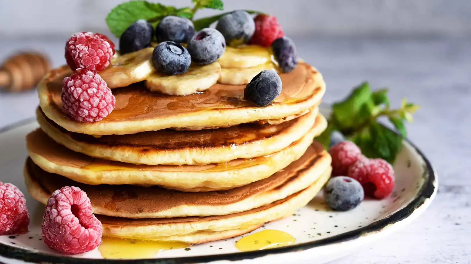 "فخ السكر" صباحاً.. 8 وجبات تنقذك من هبوط الطاقة