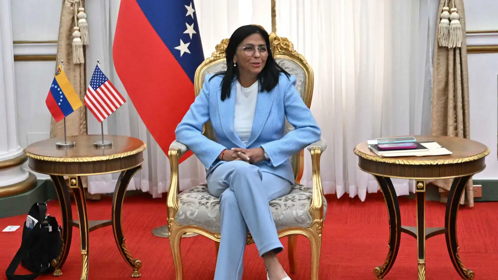 رئيسة فنزويلا بالإنابة تتلقى دعوة لزيارة الولايات المتحدة