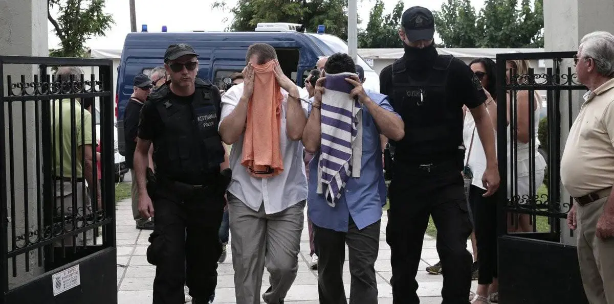 اليونان تلوّح بإمكانية إطلاق سراح عسكريين شاركوا في انقلاب تركيا