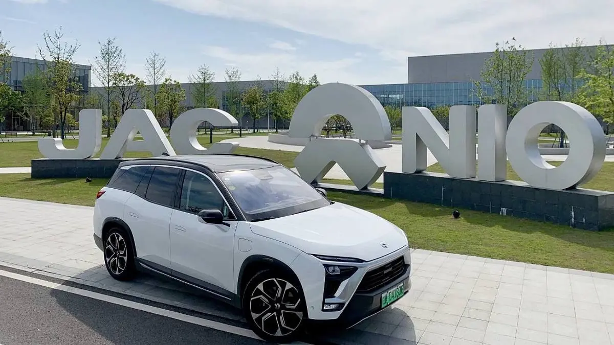 لمنافسة تسلا.. Nio تكشف النقاب عن سيارة ET7 الكهربائية الجديدة (صور)