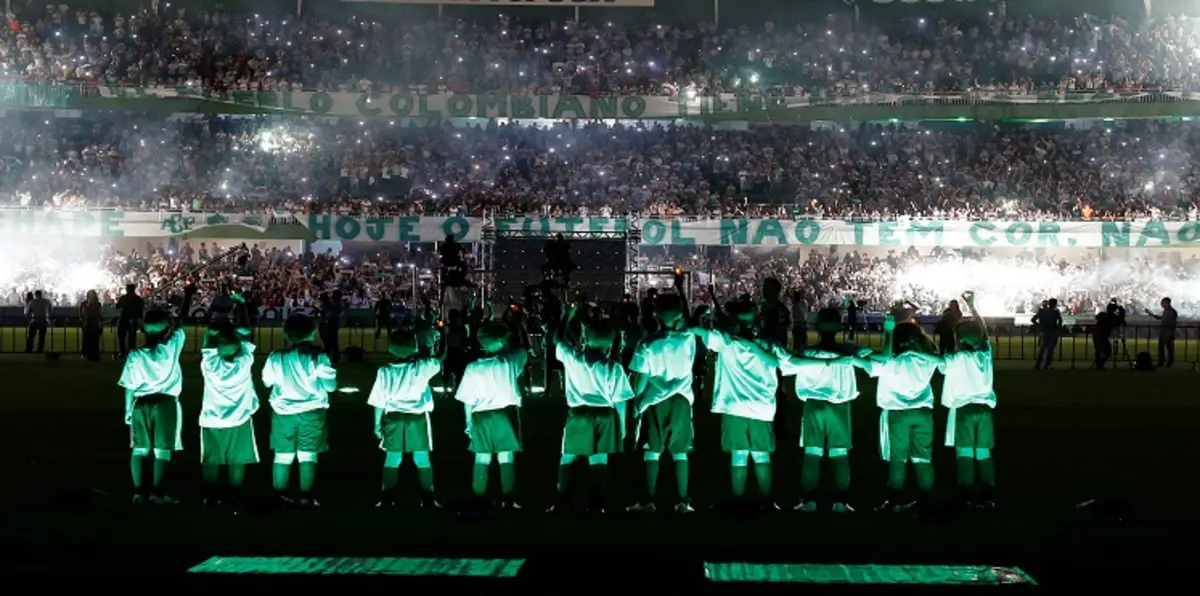 وفاة كلاي وكرويف وكارثة تشابيكوينسي أبرز مآسي الرياضة العالمية في 2016