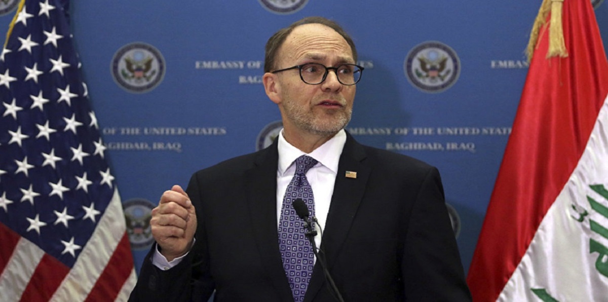 السفير الأمريكي في بغداد يهدد ساسة عراقيين بفتح ملفات دعمهم لـ"الإرهاب والفساد"