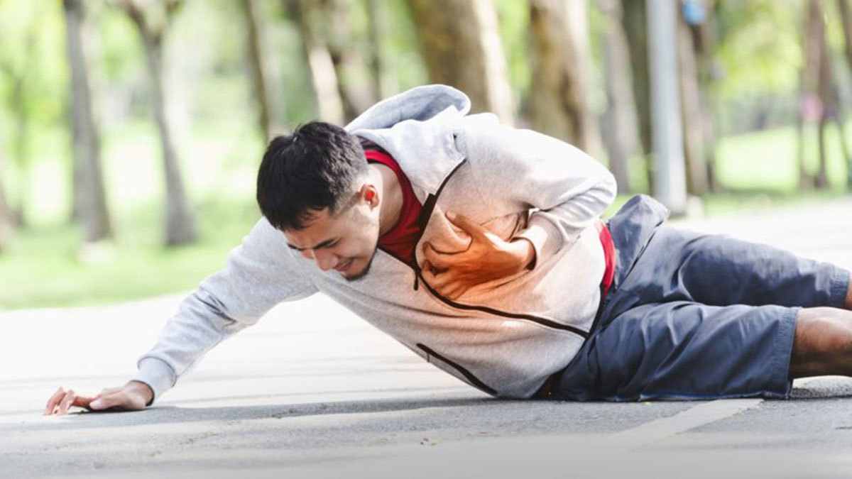 احذر.. أعراض تشبه الإنفلونزا قد تنذرك بمرض خطير