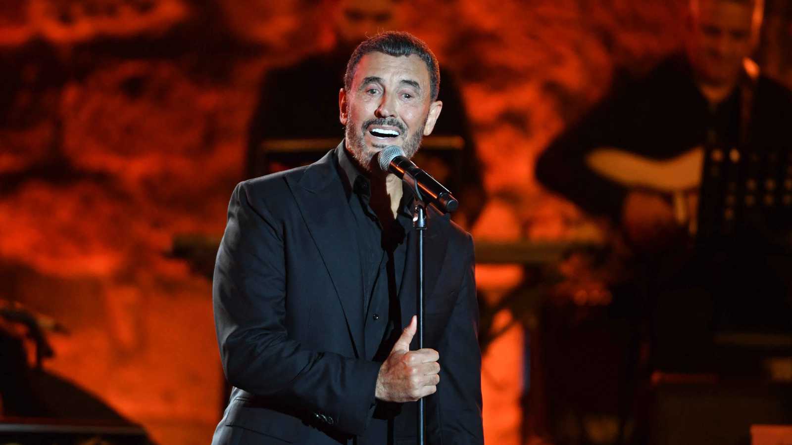 في ذكرى ميلاده الـ68.. محطات بارزة في مسيرة كاظم الساهر