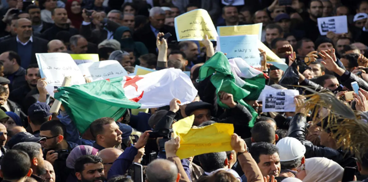 أحزاب جزائرية تتهم الحكومة بالسعي إلى إسقاط مرشحيها للانتخابات التشريعية