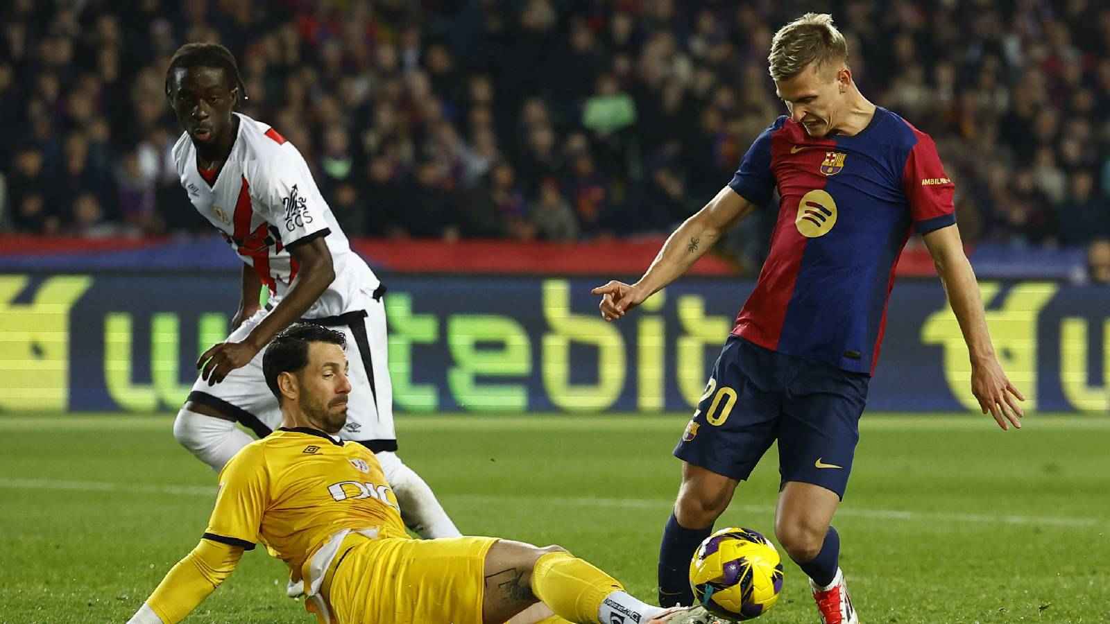 ترتيب الدوري الإسباني: برشلونة يعبر رايو فاييكانو ويستعيد الصدارة (فيديو)