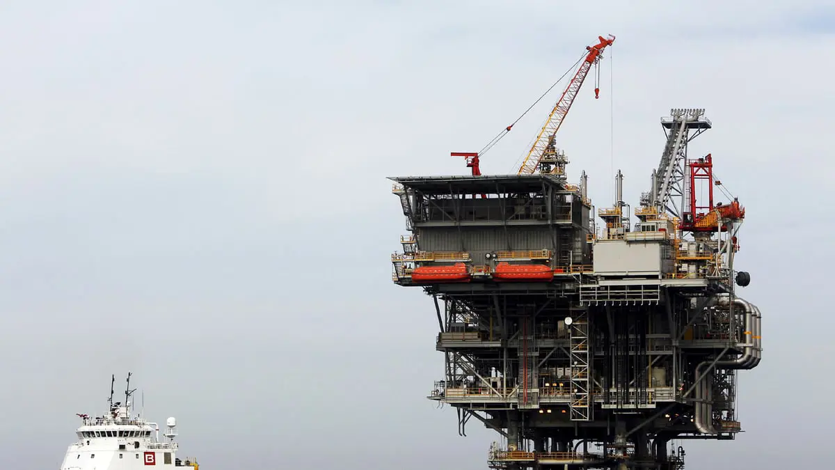 مصر تُسند لشركتي "إيجاس" و "إيني" الإيطالية التنقيب عن الغاز في العريش البحرية