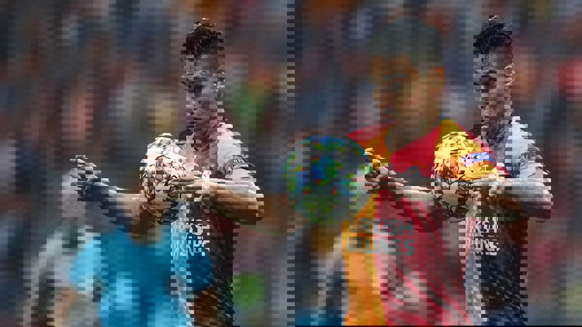 راداميل فالكاو يغلق الباب أمام نادي الهلال السعودي وناديان مهتمان بجيوفينكو وغوميز