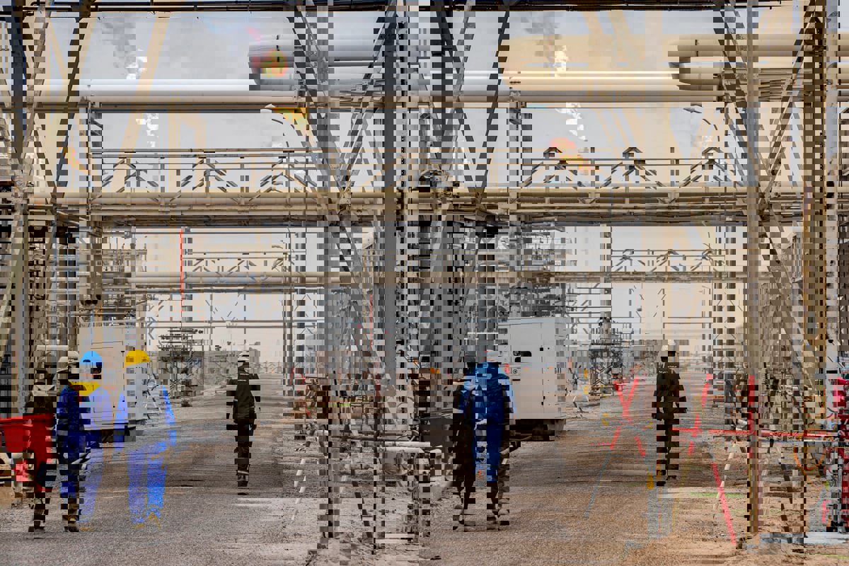 وزير النفط العراقي لـ"إرم نيوز": نخطط لإنشاء أنبوب لتصدير الغاز إلى أوروبا